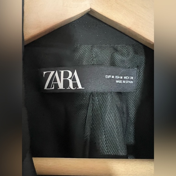 Zara Women’s Satin Lapel Tuxedo Blazer Jacket Solid Black Size Medium - Picture 5 of 10
